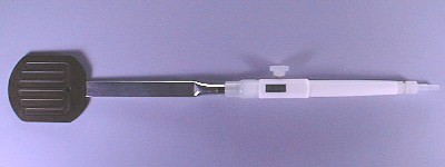 Teflon Vacuum Wand for 300mm (12-inch) Semiconductor Silicon Wafer Processing. The body is made of Teflon(R) for chemical resistance. ESD safe tweezers and vacuum pens for SMD components available.