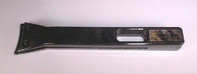125mm(5인치) 반도체 실리콘 웨이퍼 취급용 전도성 PEEK 매뉴얼 완드 (웨이퍼용 트위져). 탁월한 디자인의 매뉴얼 트위져는 정교하고 깨지기 쉬운 반도체용 웨이퍼를 초과 하중 없이 확실하게 흡착 합니다. ESD Tweezers for Wafer Handling